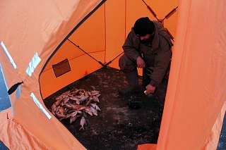 Палатка Woodland Ice fish 2 165х165х185см оранжевый - фото 13