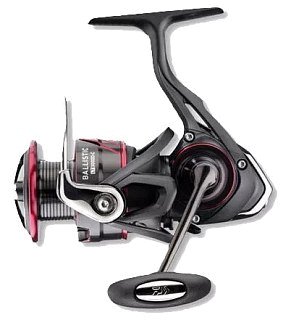 Катушка Daiwa 17 Ballistic LT 4000-C